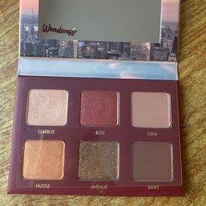 Wander beauty eyeshadow palette